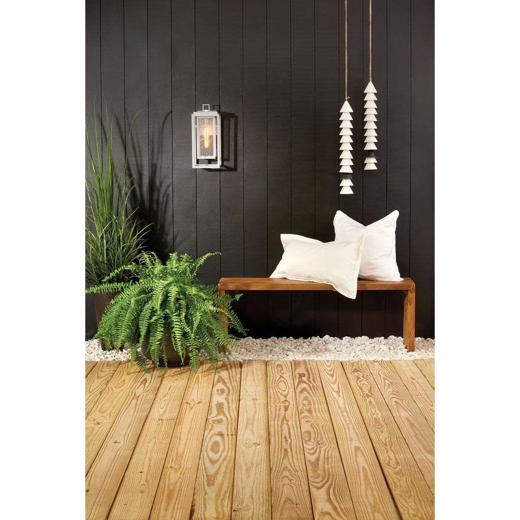 1004SI-LV Republic 1 Light Outdoor Wall Mount|Lifestyle Image