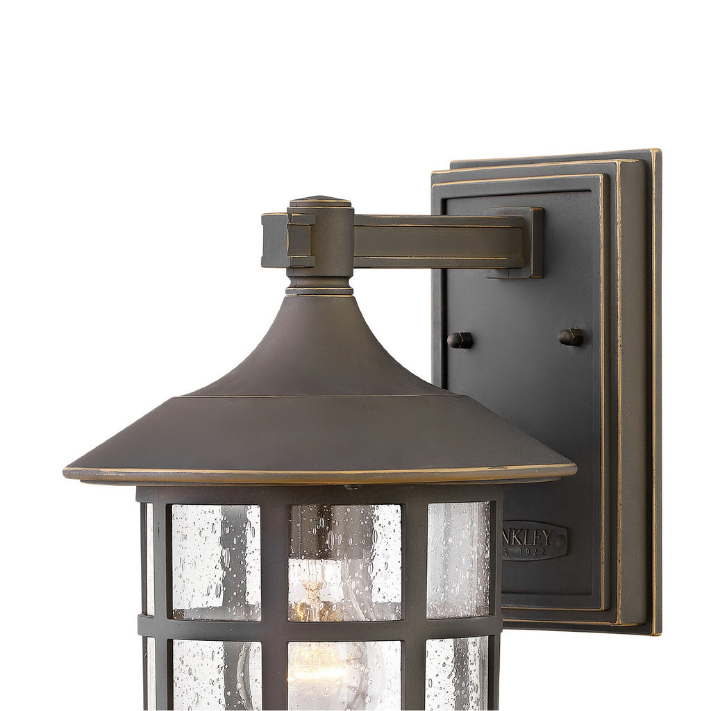 1864OZ Freeport Coastal Elements 1 Light Traditional Outdoor Wall Mount | Alternate Image