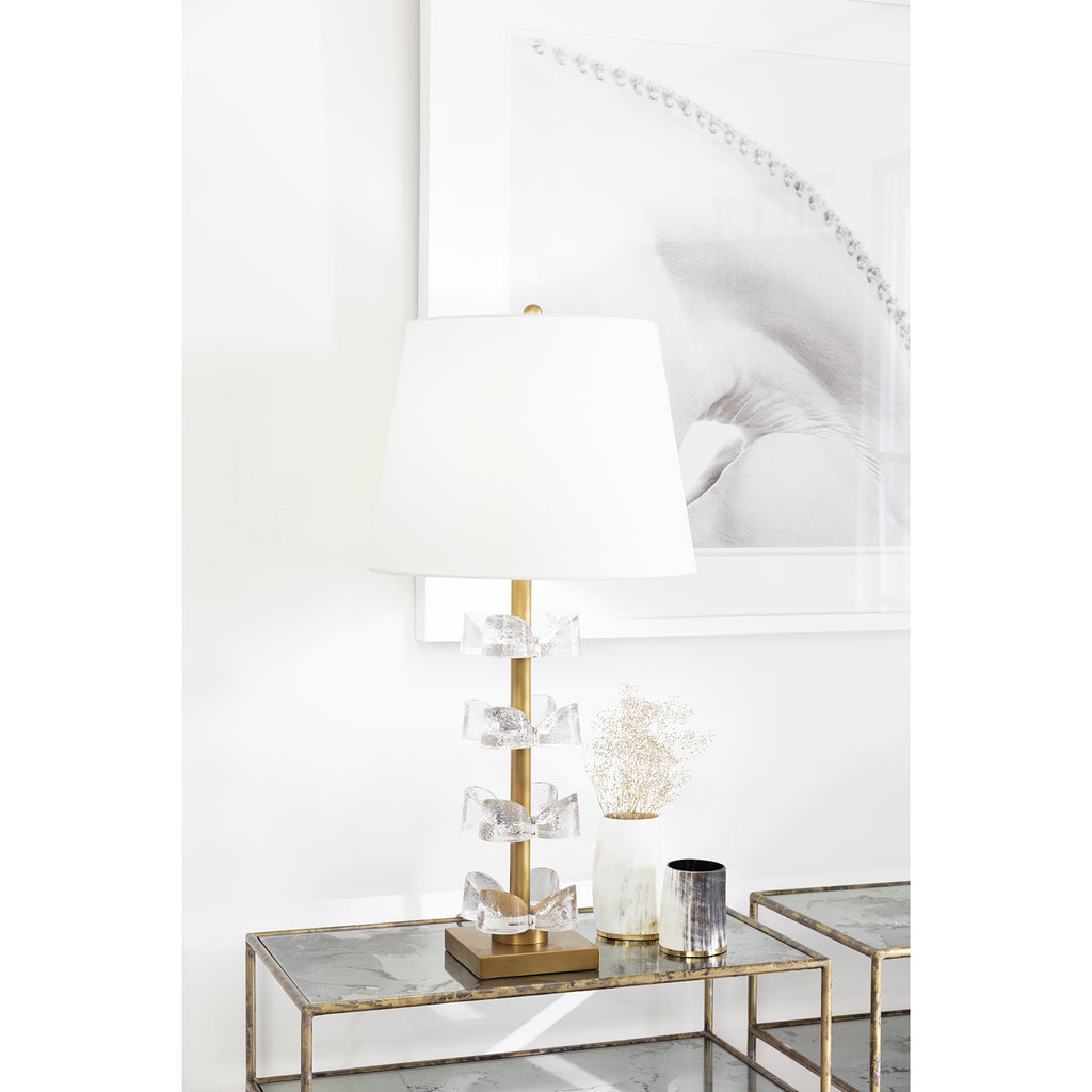 20-1534 Troy Horn Vase Large | Lifestyle Image