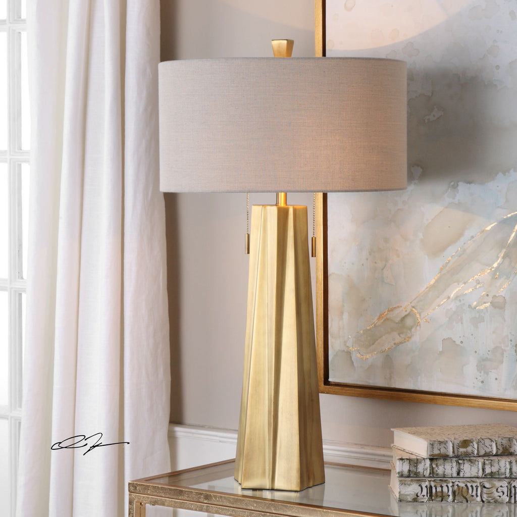 Park Avenue Classic Gold Table Lamp - Inverted Star Pattern with Brass Finish - Alternate Image