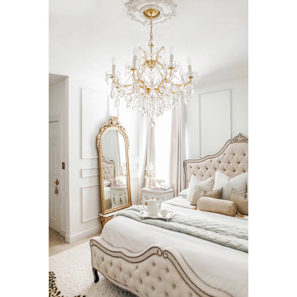 Crystorama Maria Theresa 26'' Chandelier in Gold - Lifestyle View