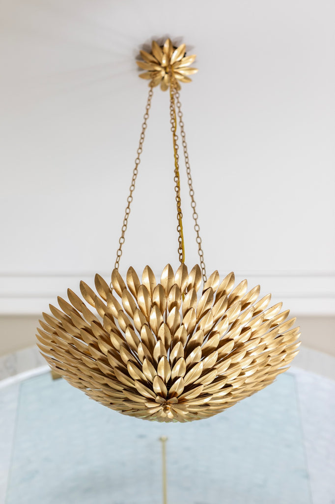 Crystorama Broche 24.5'' Chandelier in Antique Gold - Lifestyle View