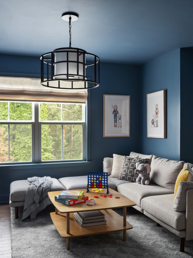 9595-MK Hulton 25'' Chandelier | Lifestyle Image