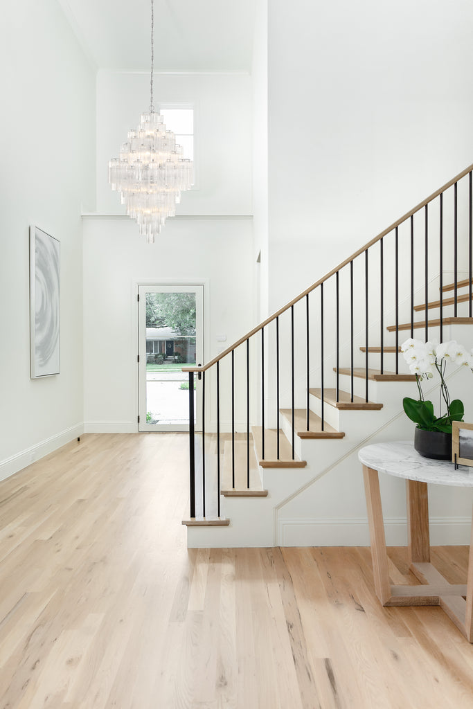 ADD-319-CH-CL Addis 31.5'' Chandelier | Lifestyle Image