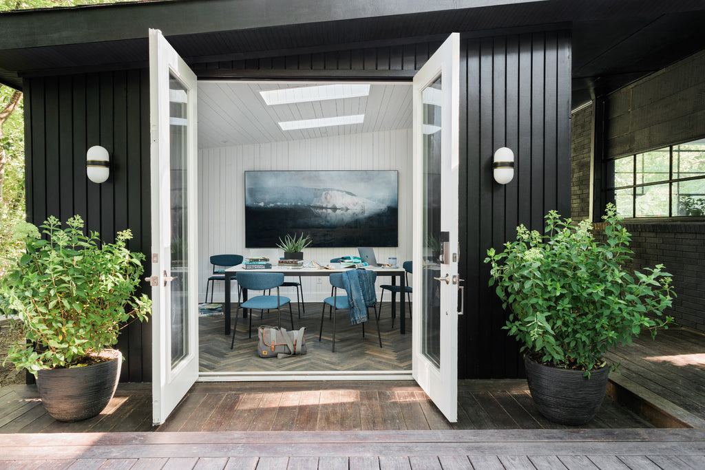 CAP-8501-MK-TG Capsule 6'' Outdoor Sconce | Lifestyle Image