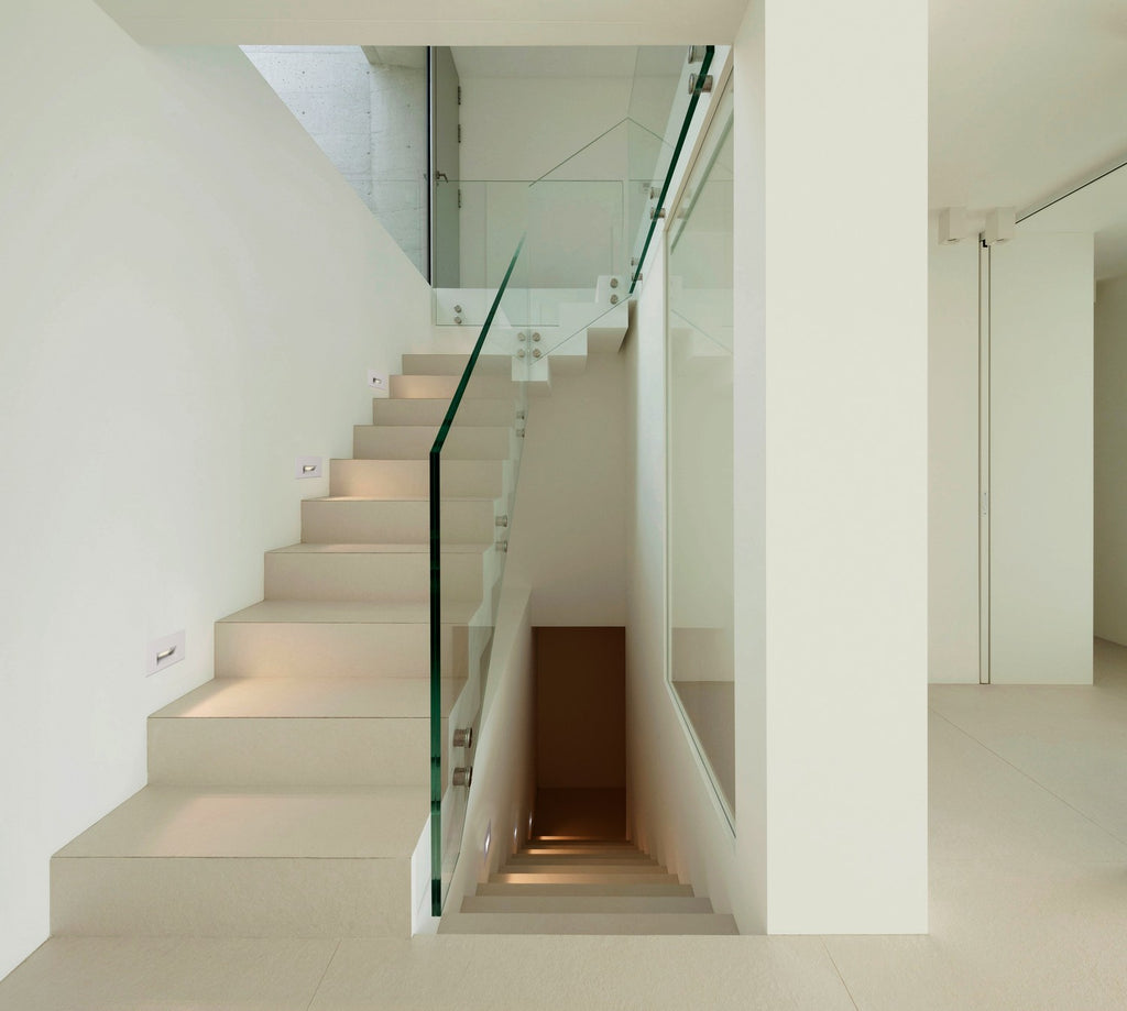 ER3003-WH Sonic 1 Light Outdoor Pathway | Lifestyle Image