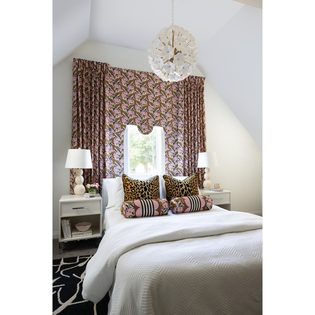 Crystorama Esme 22.5'' Chandelier in Aged Brass - Lifestyle View