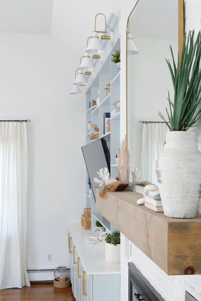 MED-B5501-WH_ULN Medford 1 Light Task Sconce | Lifestyle Image