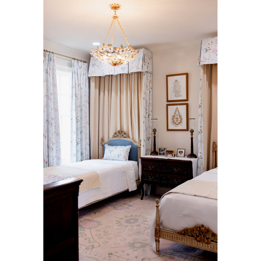Crystorama Marselle 24'' Chandelier in Antique Gold - Lifestyle View