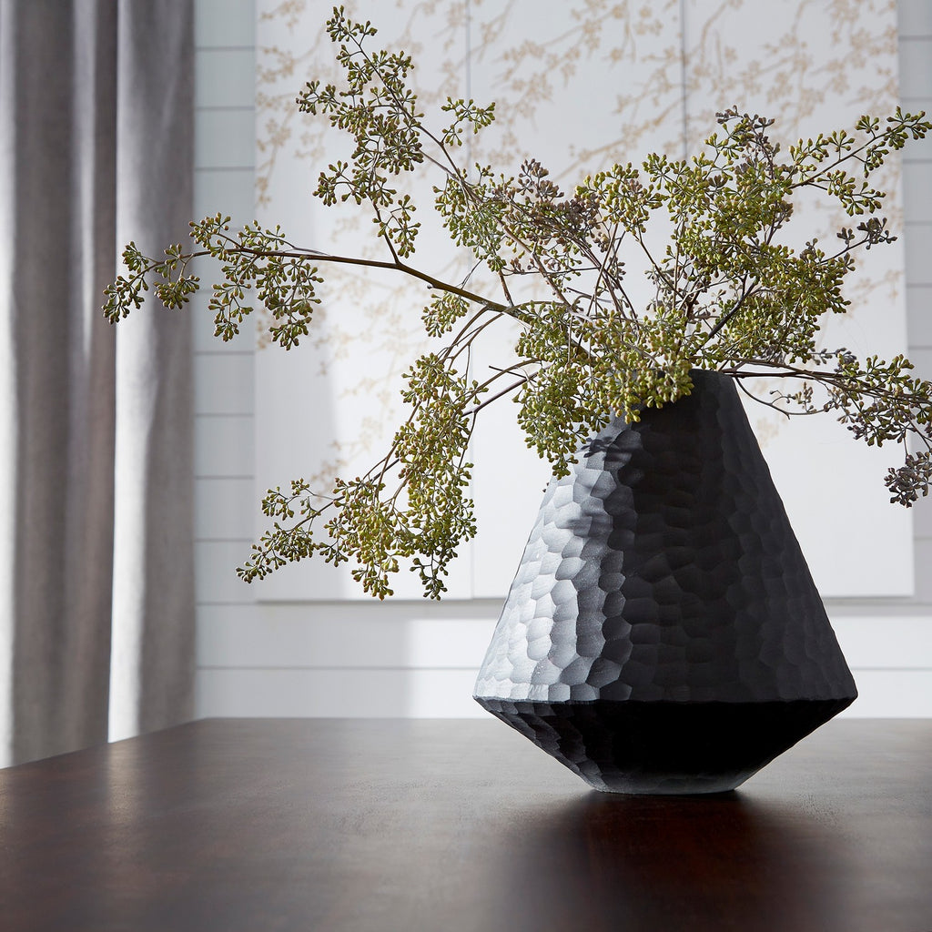 cy-05385 Lava Vase | Black - Small | Lifestyle Image