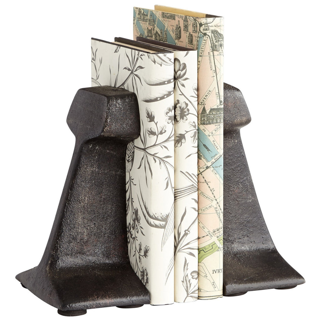 cy-07230 Smithy Bookends|Zinc-SM | Main Image
