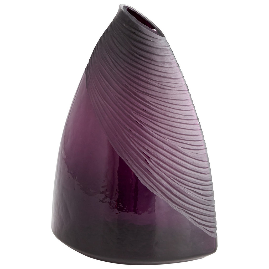 cy-07337 Mount Amethyst Vase -LG | Main Image