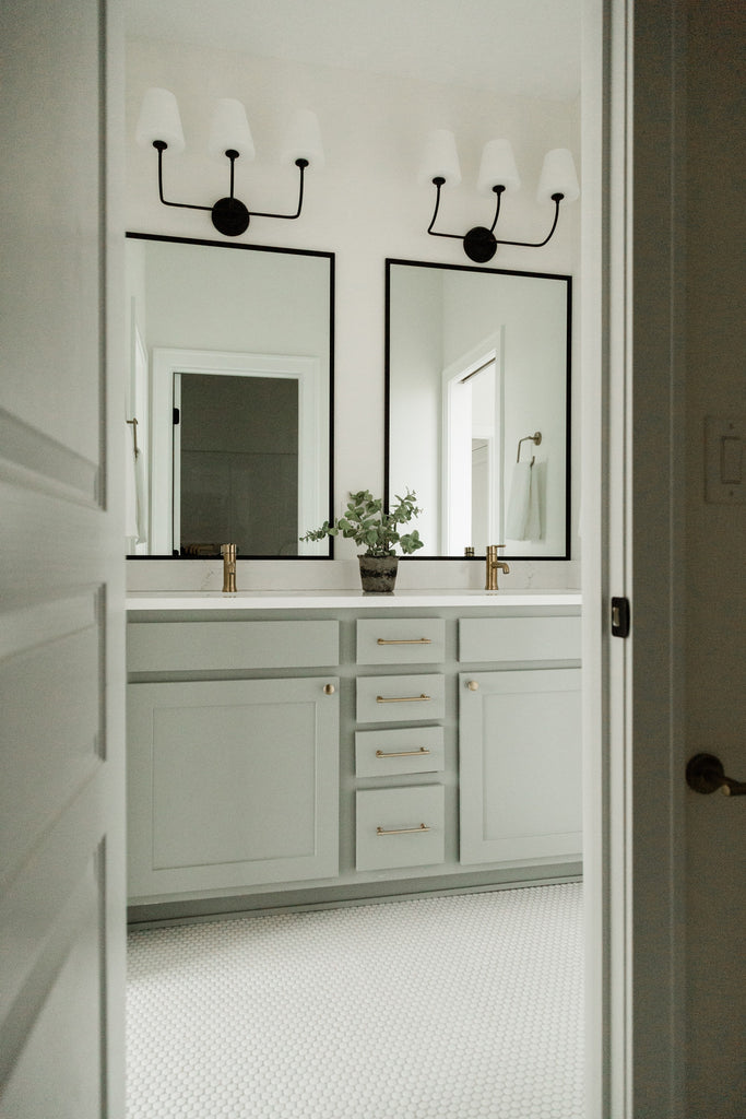 Hampton Retreat 3-Light Bathroom Vanity Polished Chrome Brushed Nickel | Lifestyle View