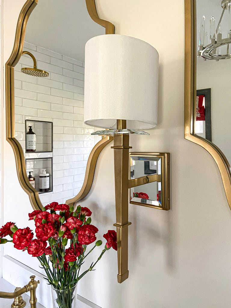 Bryant Park 1 Light Transitional Wall Mount | Lifestyle View
