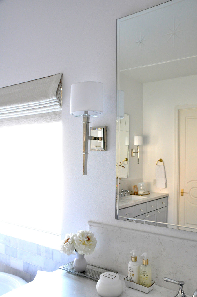 Bryant Park 1 Light Transitional Wall Mount | Lifestyle View